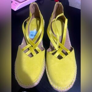 Kenneth Cole Reaction Womens Clo Elastic  Strappy Woven Wedge Sandals. Heel 2”